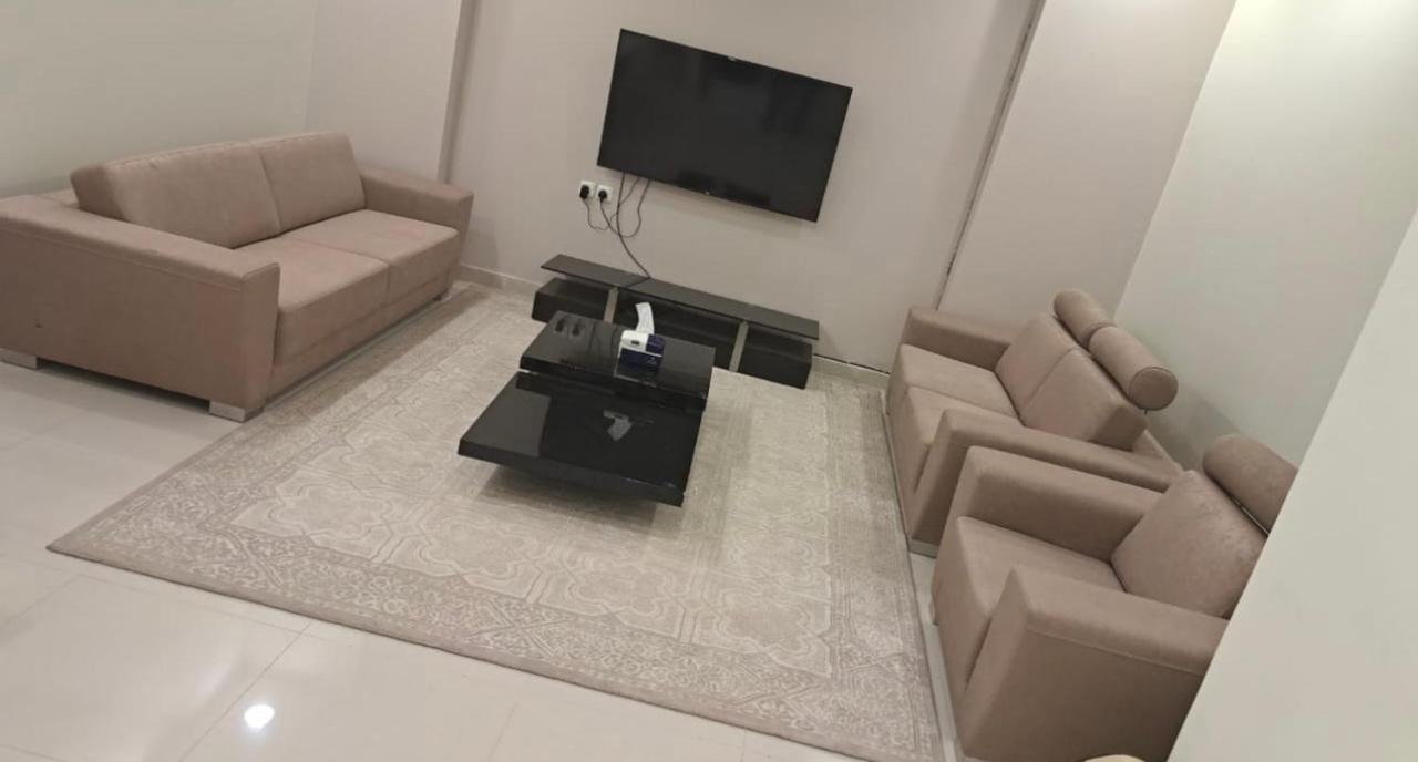 النظافه والجوده Aparthotel Рияд Екстериор снимка